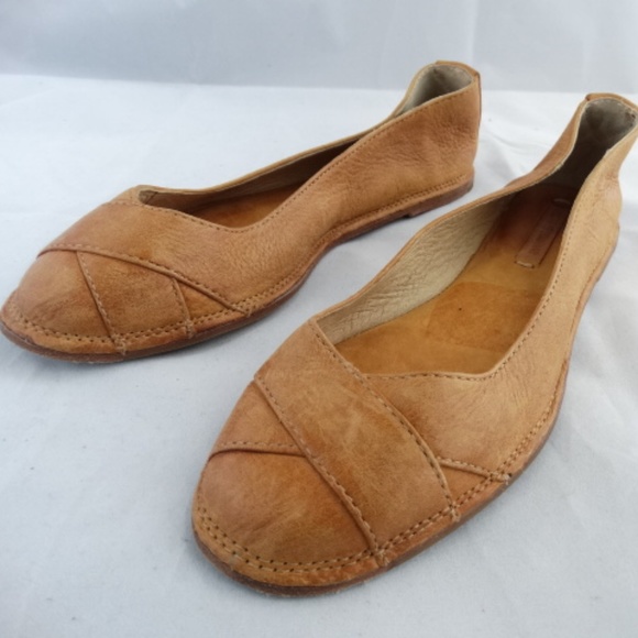 FRYE Ember Cross Comfort Ballet Flats Camel 5.5 - Picture 1 of 5